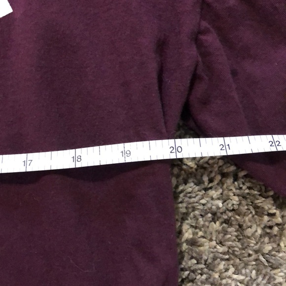 cropped graphic long sleeve t-shirt - Picture 3 of 3